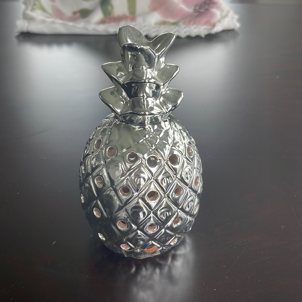 Silver Pineapple